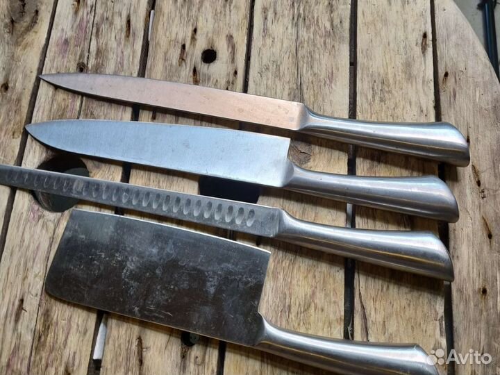 Набор кухонных ножей