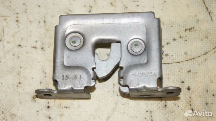 Замок капота RH BMW X5 E70