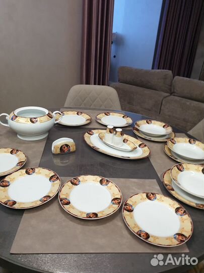 Набор столовой посуды