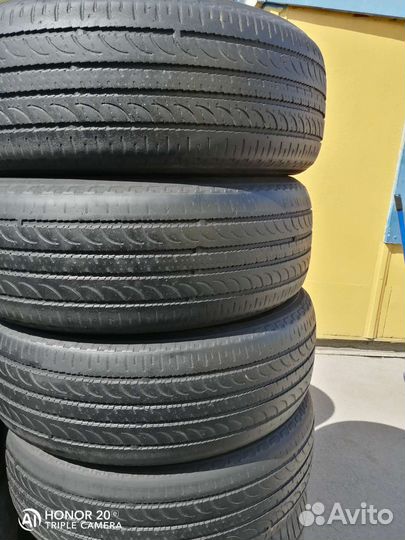 Yokohama 104ZR 225/60 R17 136B