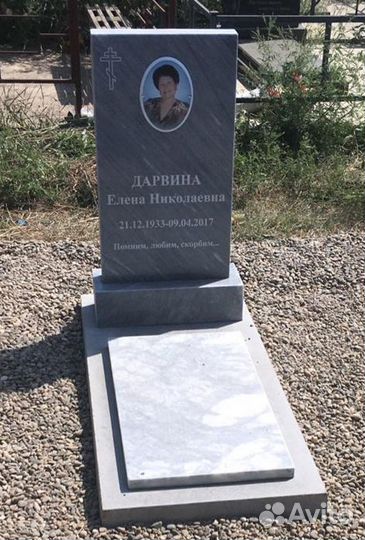 Памятники из мрамора