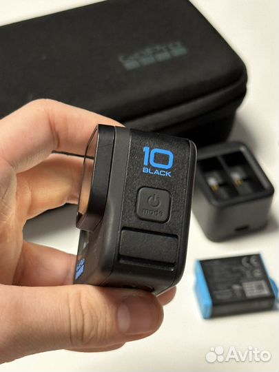 Камера GoPro Hero 10 Black Edition Комплект