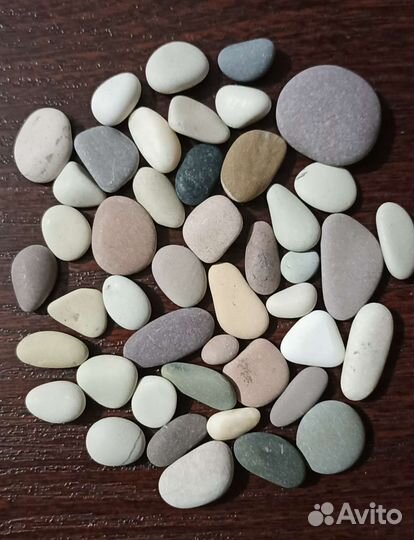 Морская галька плоская однотонная