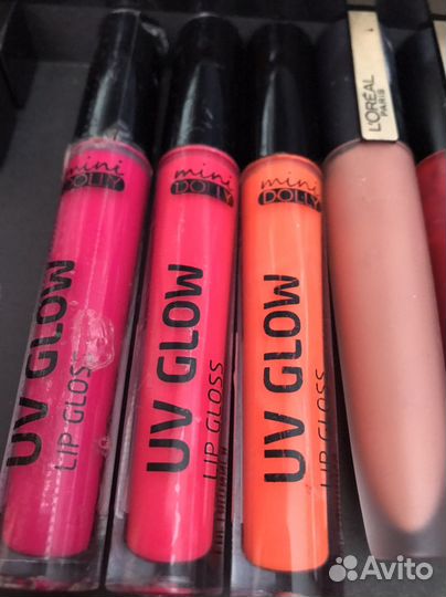 Декоративная косметика пакетом