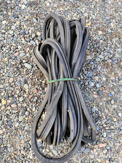 Уплотнительные резинки дверей Toyota Town Ace