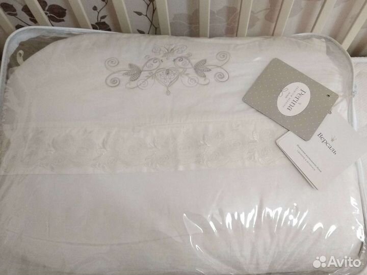 Комплект в детскую кроватку Perina