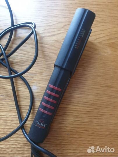 Профессиональный утюжок для волос gama