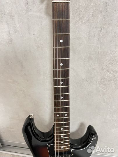 Электрогитара Fender squier stratocaster