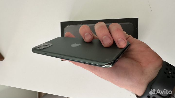 iPhone 11 Pro Max, 64 ГБ