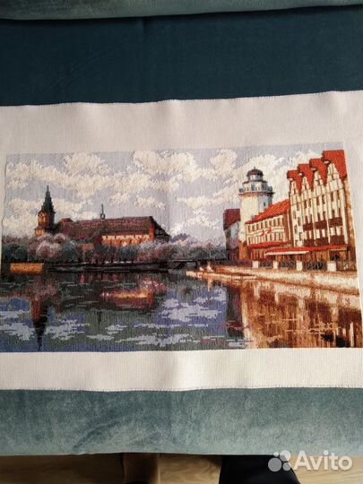 Картина вышитая крестом