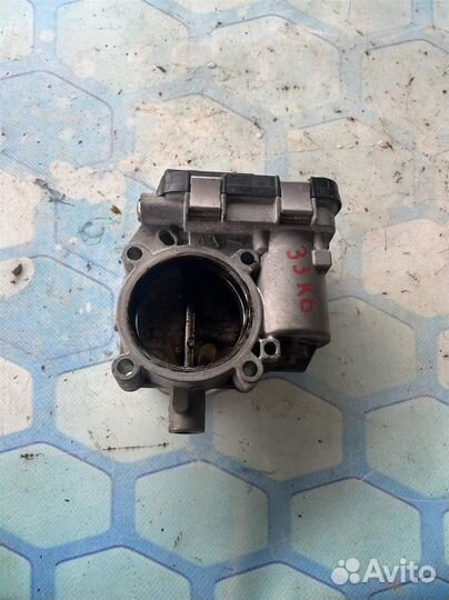 Дроссельная заслонка 03C133062AA