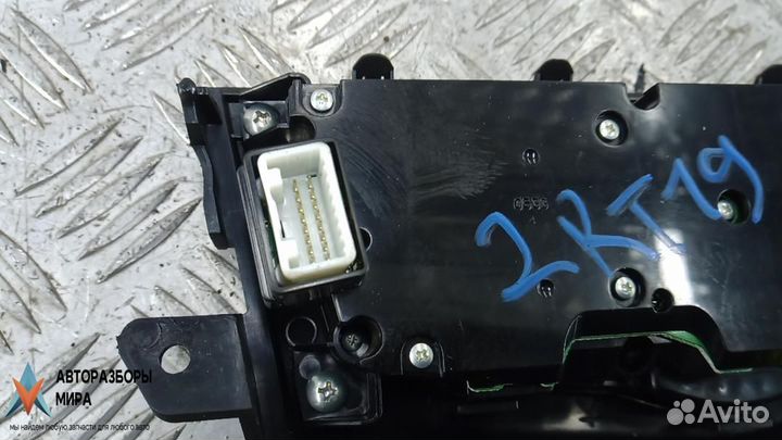 Блок управления мультимедия Nissan Murano