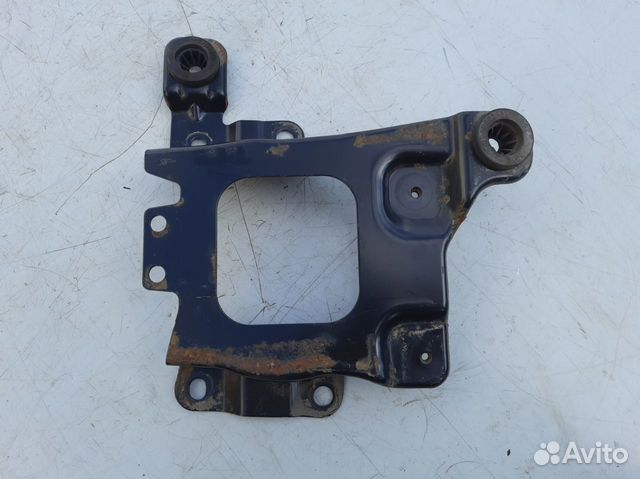 Подставка аккумулятора Форд Фокус 2