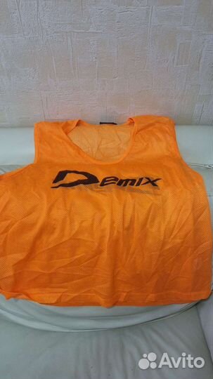Манишка взрослая Demix Sport