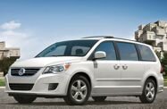 Volkswagen Routan I (2008—2012) Минивэн