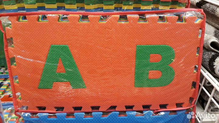 Продам коврик пазл 2х2 м2