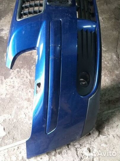 Бампер передний Volvo S40
