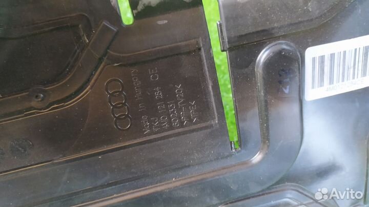 Воздуховод радиатора передний правый Audi Q7