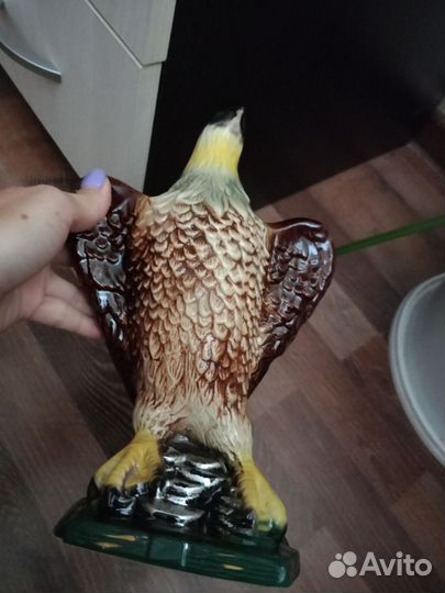 Статуэтка птица копилка