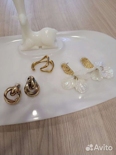 Серьги, кольца, подвески, браслеты