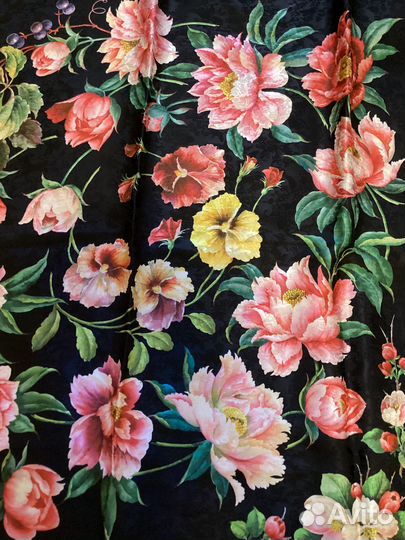 Павловопосадский платок.Жаккард. «Анютиныглазки»