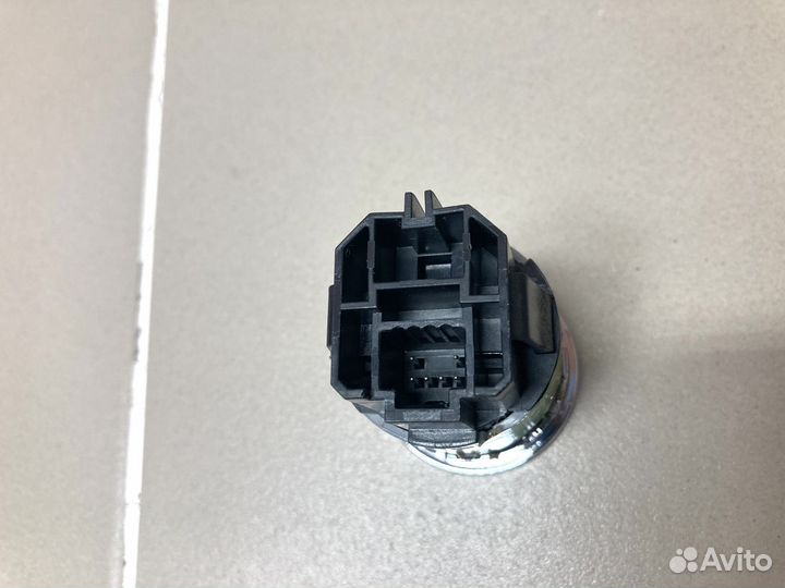 Кнопка запуска двигателя Chery Tiggo 4 FL