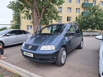 Volkswagen Sharan 1.8 MT, 2002, 400 000 км, с пробегом, цена 600 000 руб.