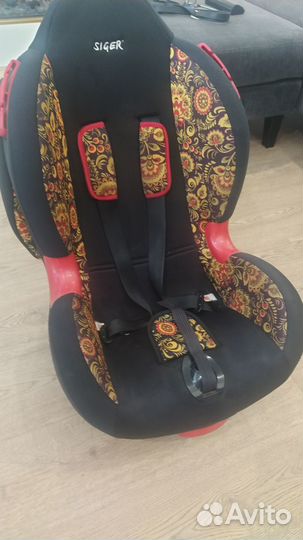 Детское автомобильное кресло Siger