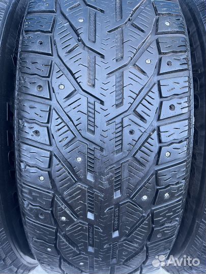 Tigar SUV Ice 235/60 R18