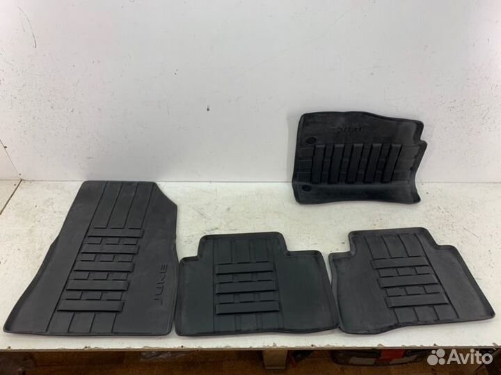 Коврики комплект Nissan Juke F15 2011