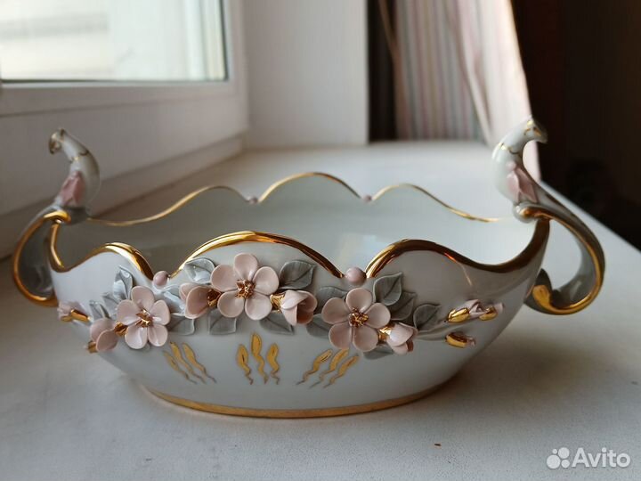 Нежнейший набор для туалетного столика