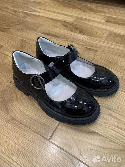 Туфли школьные для девочки