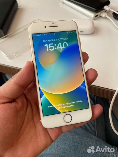 iPhone 8, 128 ГБ