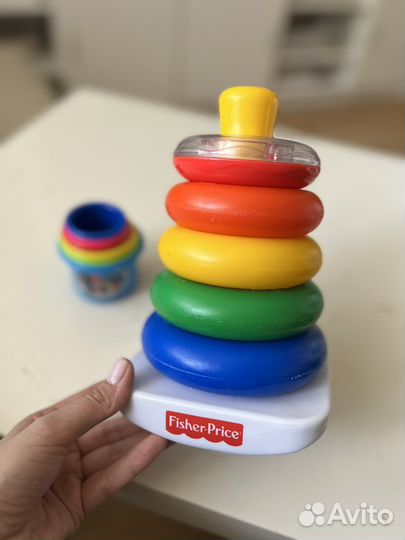Пирамидка fisher price