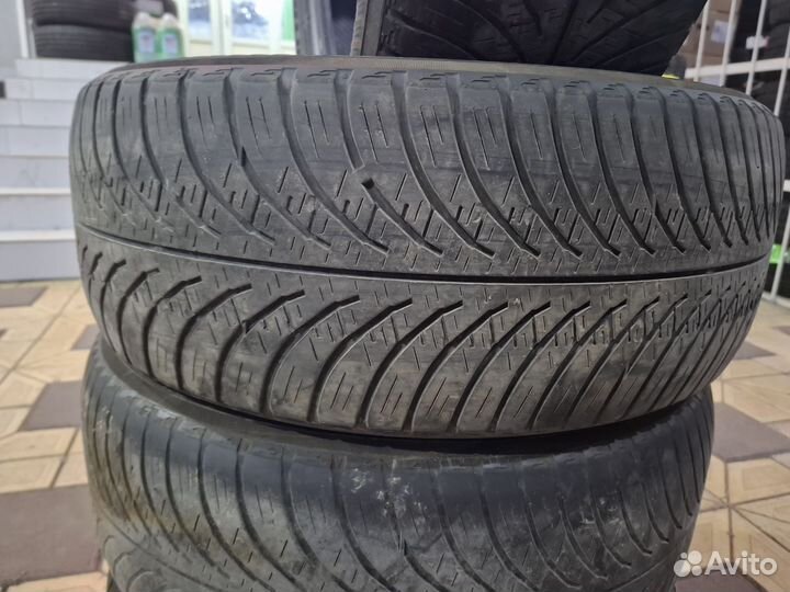 Yokohama BluEarth-4S AW21 215/55 R17 98V