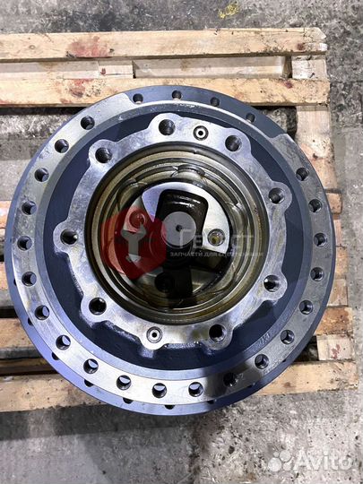 Бортовой редуктор Hitachi ZX250L-5G 9185359