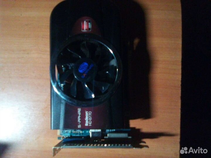 Sapphire Radeon HD 6770 1 GB DDR 5