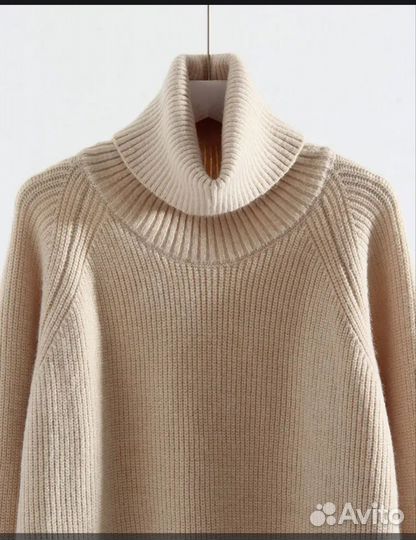 Свитер женский оверсайз с горлом