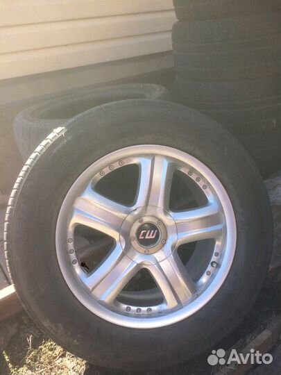 Продам колесо r 17 235/65
