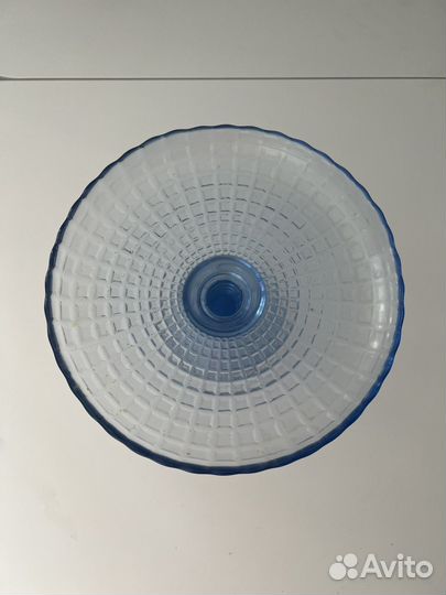 Хрустальная ваза для фруктов на ножке