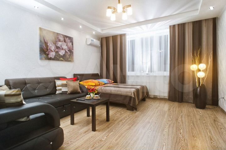 2-к. квартира, 60 м², 1/14 эт.