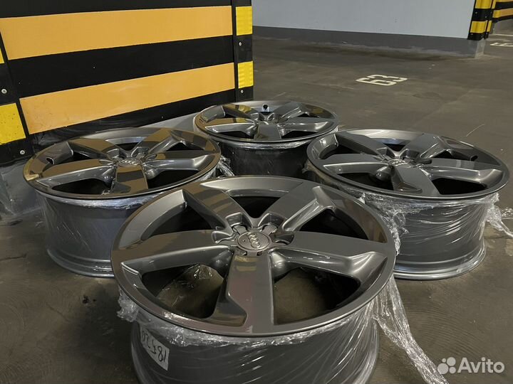 Оригинальные диски акди Q5 R19