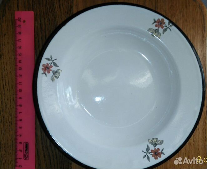 Тарелка эмалированная с рисунком СССР