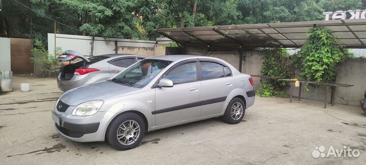 Kia Rio 1.4 МТ, 2006, 400 200 км