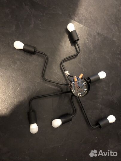 Люстра хайтек Vitaluce