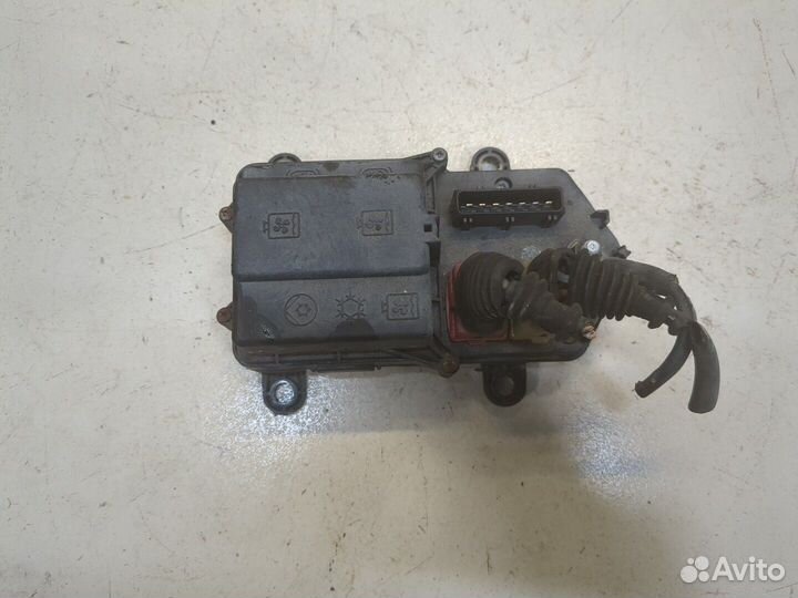 Блок управления вентиляторами Alfa Romeo Spider, 1