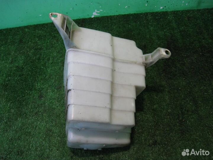 Резонатор воздушного фильтра Toyota Avensis T25 2