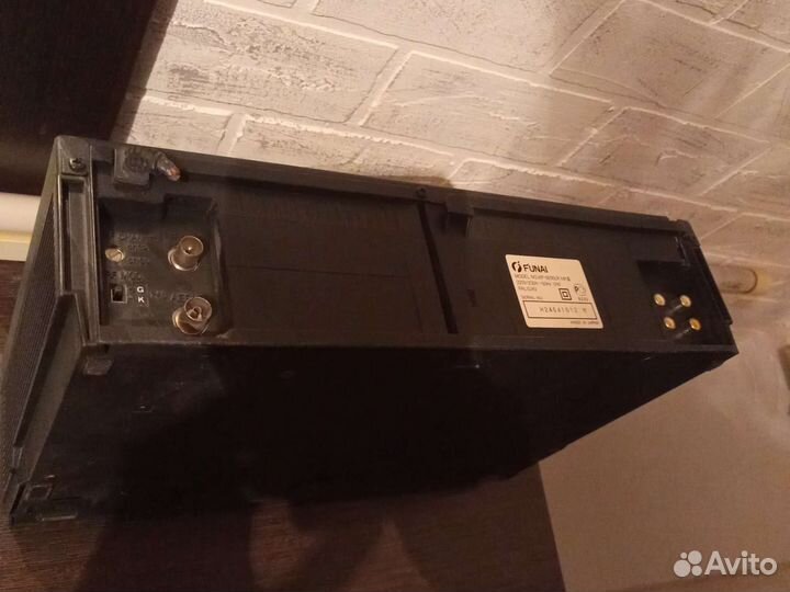 Видеомагнитофон funai VIP-5000LR MK III не рабочий