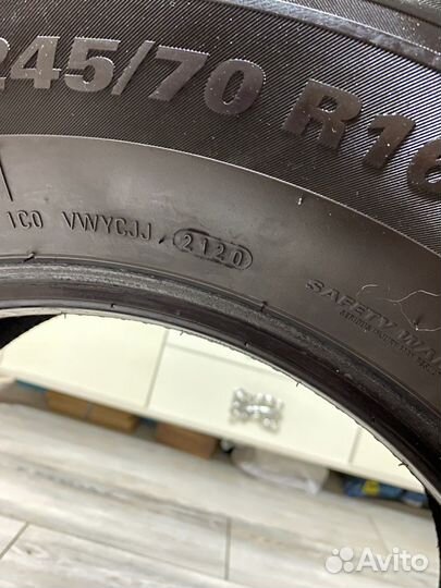 Kumho WinterCraft SUV Ice WS51 245/70 R16 111T