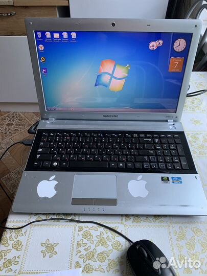 Ноутбук Samsung